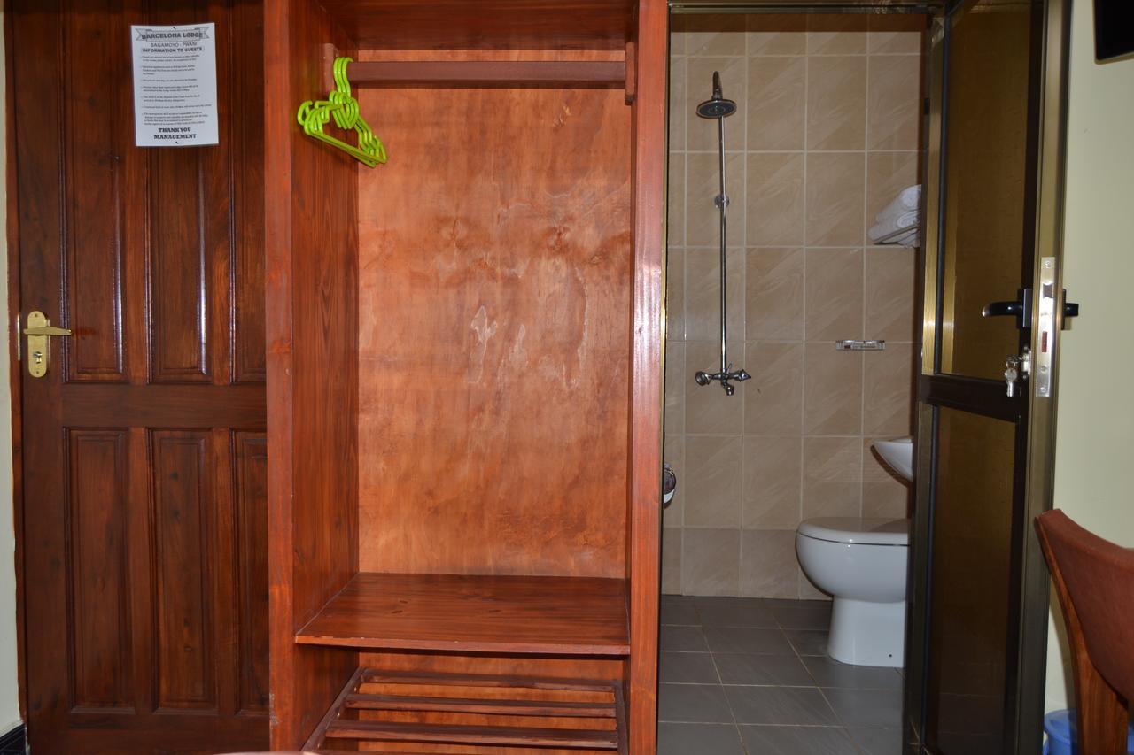 Barcelona Lodge Bagamoyo Exteriör bild