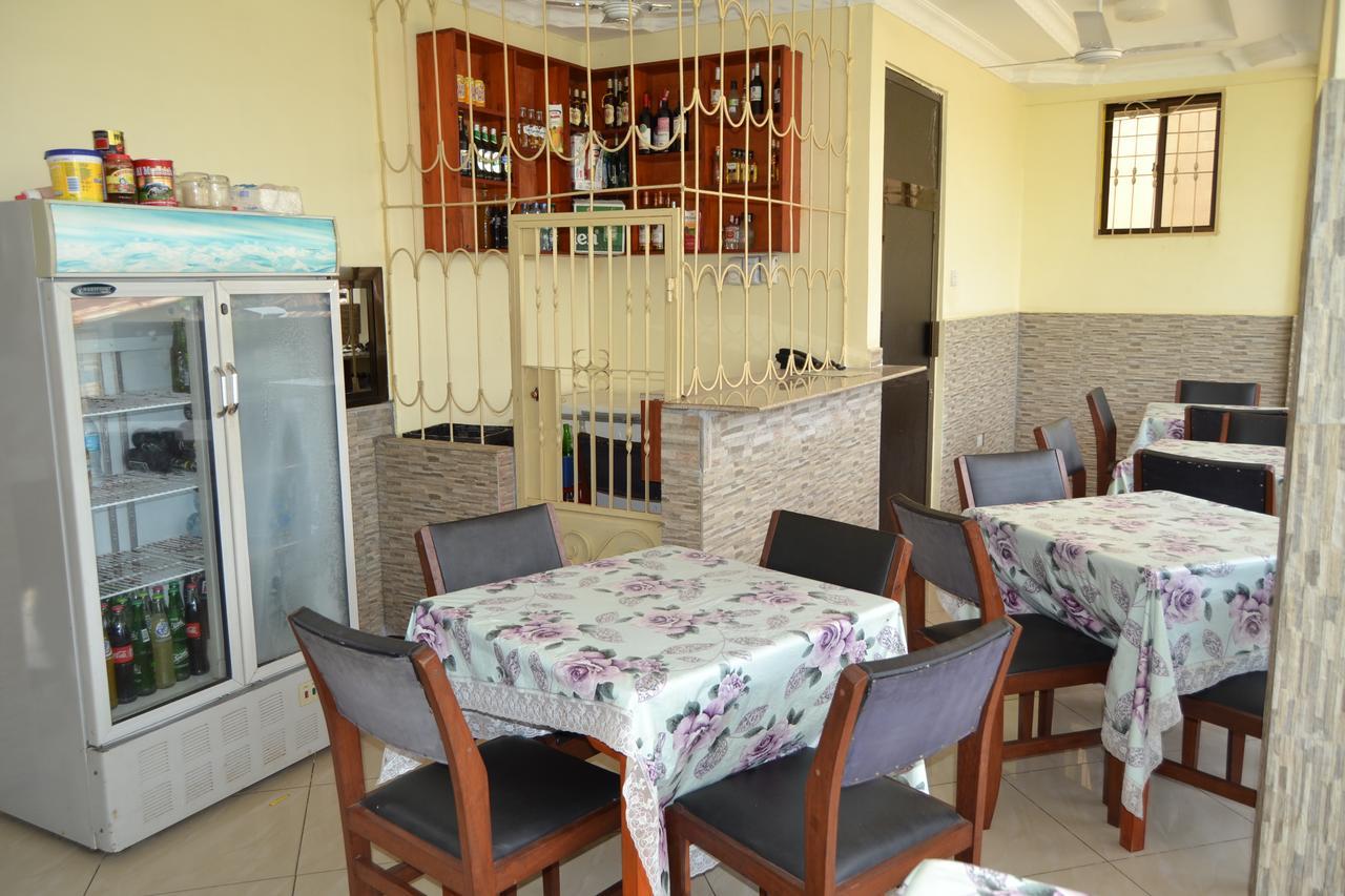 Barcelona Lodge Bagamoyo Exteriör bild