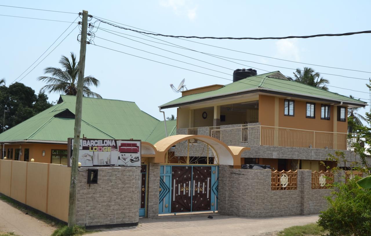 Barcelona Lodge Bagamoyo Exteriör bild